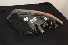 Load image into Gallery viewer, BMW 3 Series Passenger Side OEM Headlight 6942726-06 E.BMW.1.2.10_
